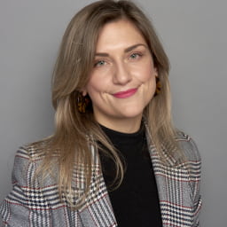 Lauren Thermos — Director, Global Integrated Media & Marketing Strategy, Revlon