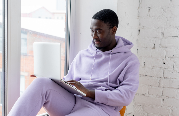 How to Write a Standout Resume for Influencer Marketing Jobs